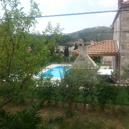 Apartamento Family House Lise Mlini Exterior foto