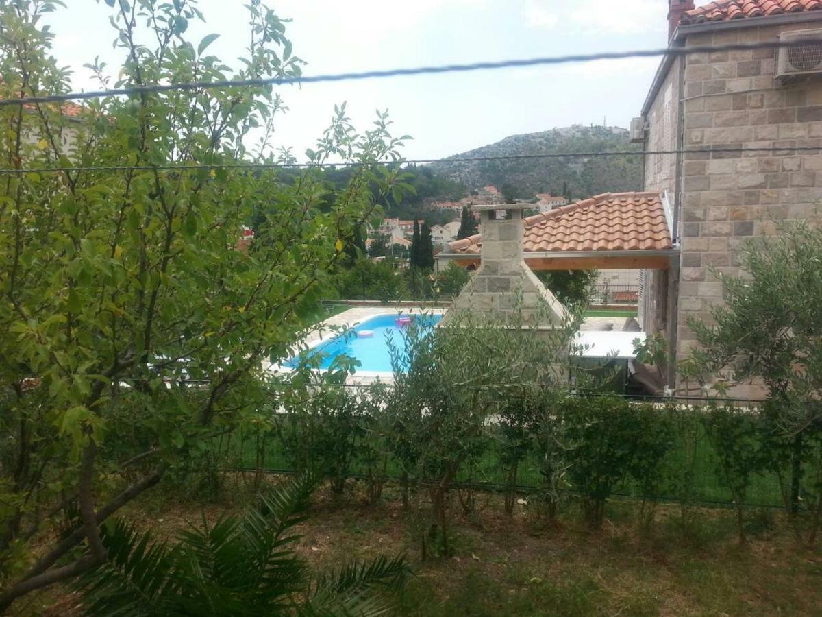 Apartamento Family House Lise Mlini Exterior foto