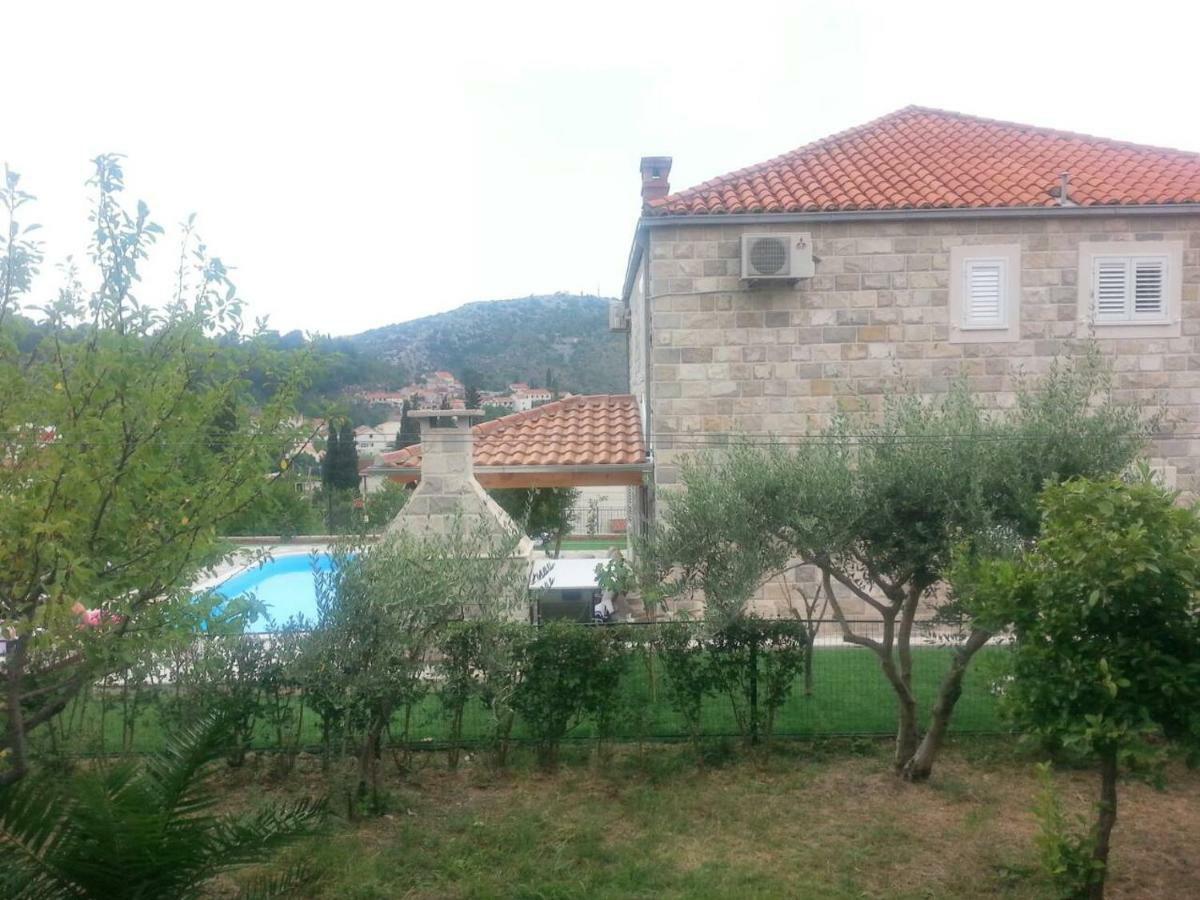 Apartamento Family House Lise Mlini Exterior foto