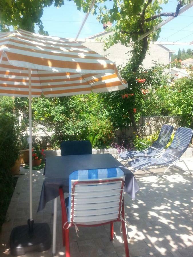 Apartamento Family House Lise Mlini Exterior foto